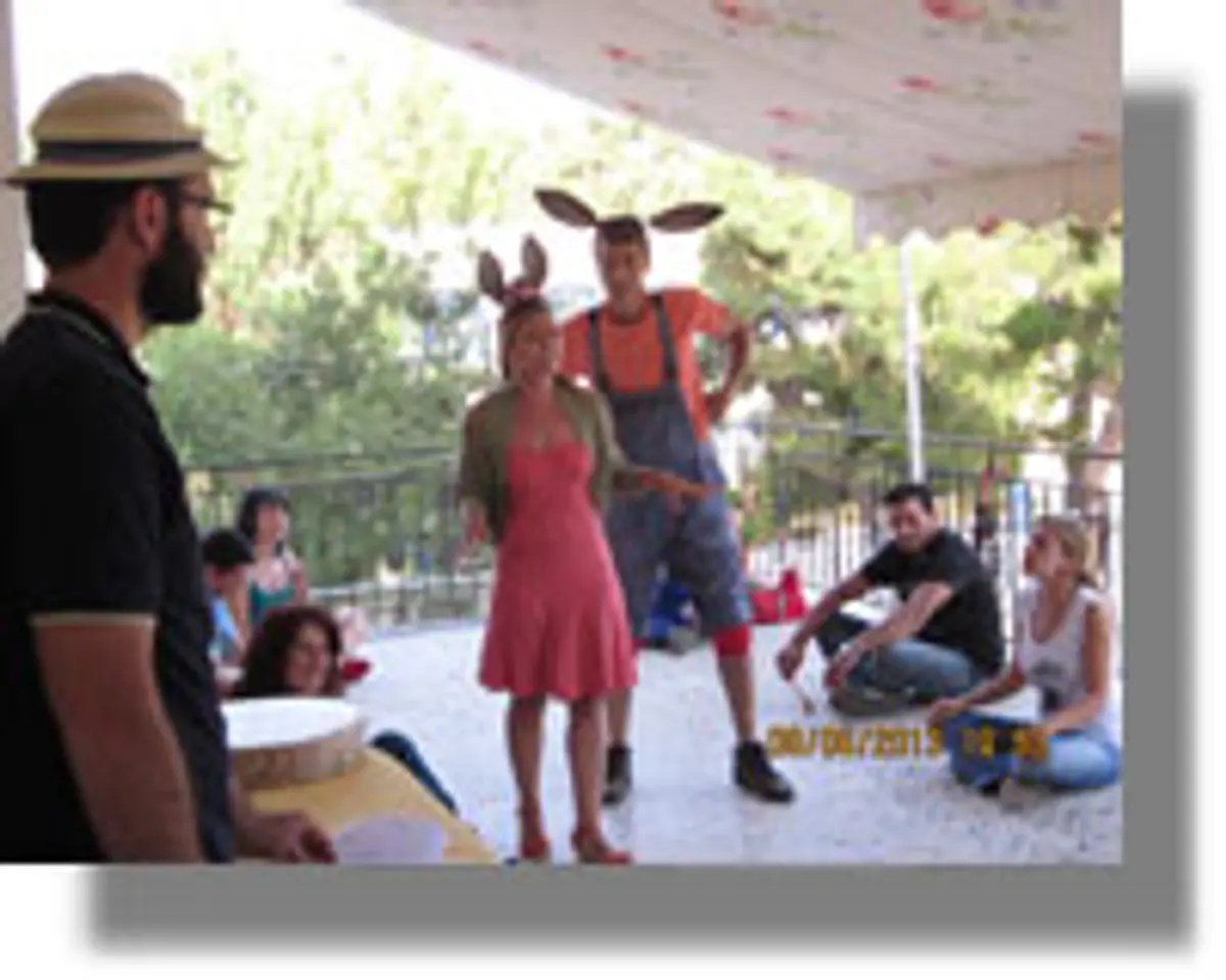 Θεατρική παράσταση νυκτερινού σχολείου στο Ισιδώρειο Εκκλ. Γηροκομείο