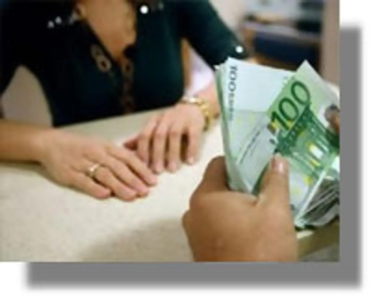 oikogeneiaka epidomata