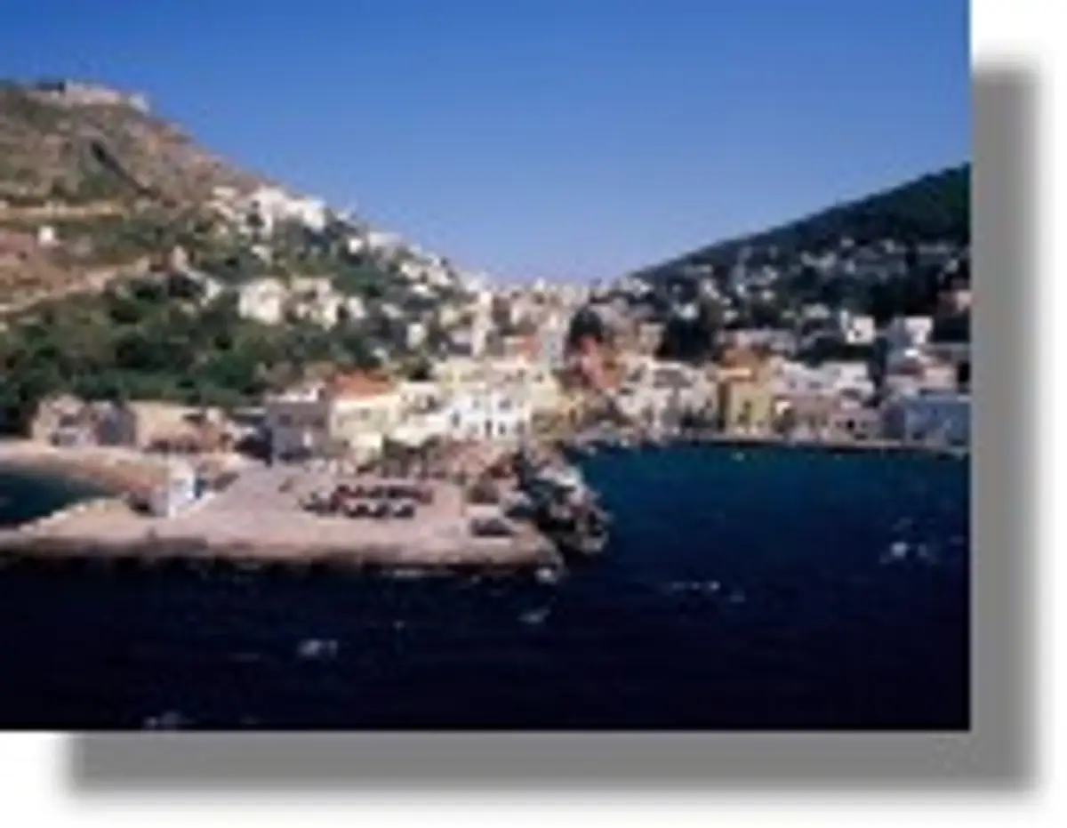 τοποθέτηση φανού λιμένα