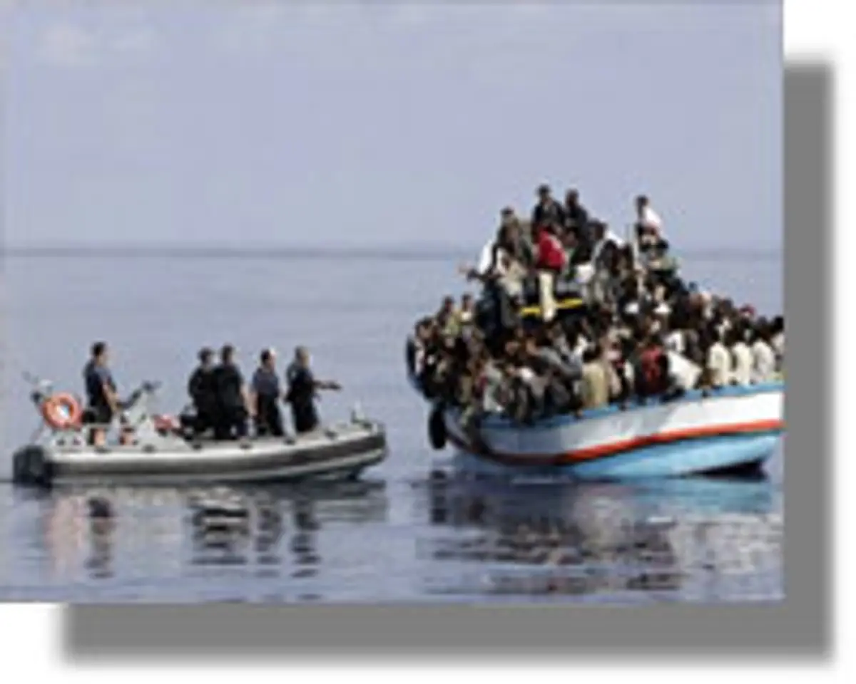 Απόβαση παράνομων μεταναστών στα... Ίμια!