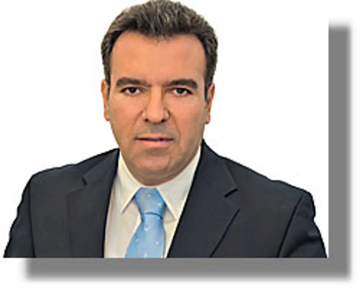 ΜΑΝΟΣ ΚΟΝΣΟΛΑΣ