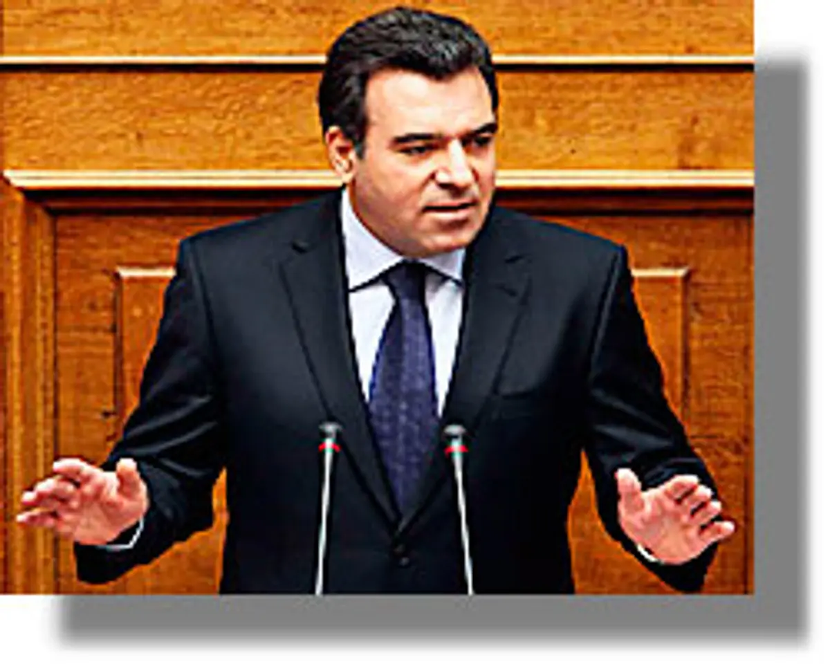 ΜΑΝΟΣ ΚΟΝΣΟΛΑΣ