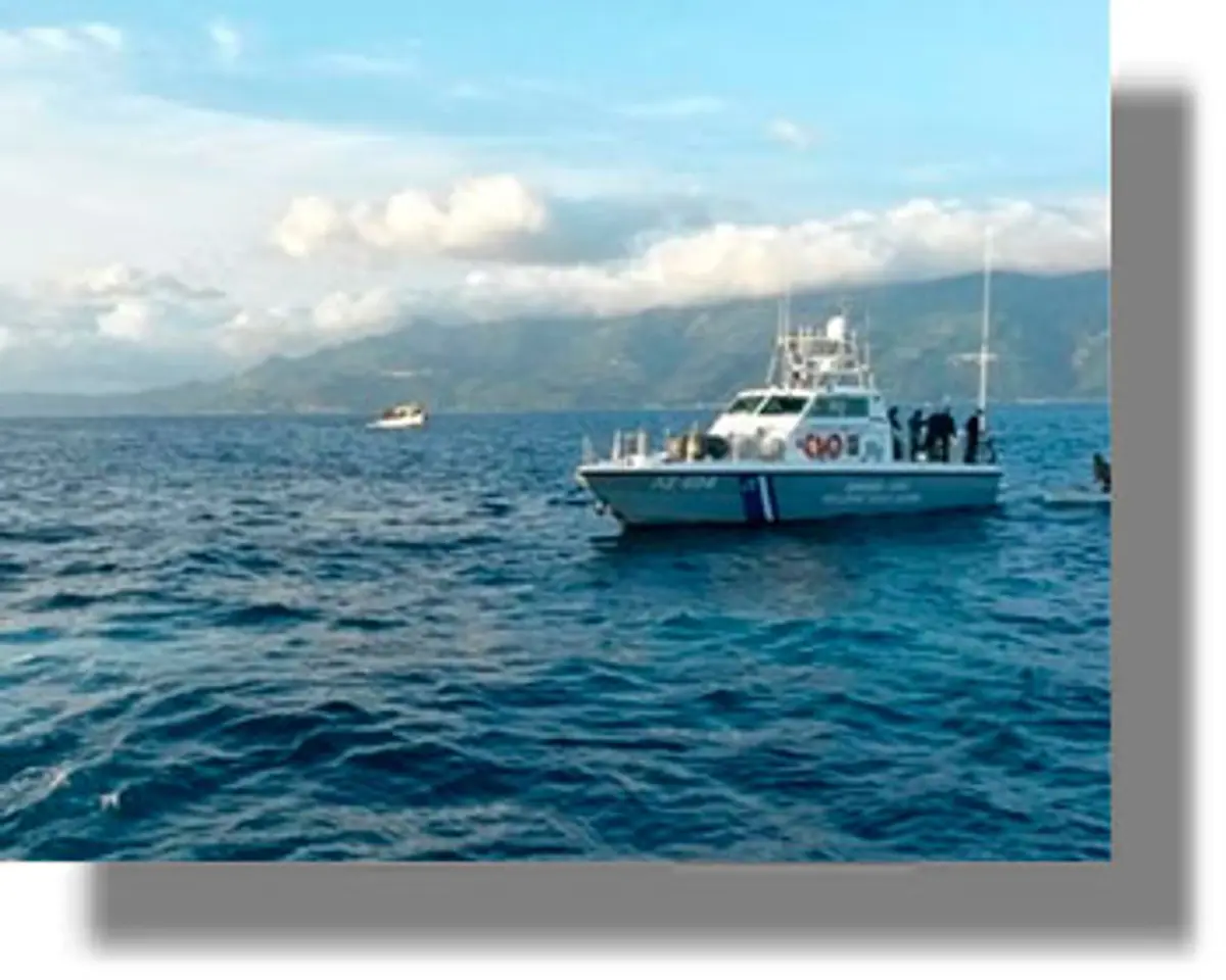 ΛΕΡΟΣ: Η κάμερα του BBC σε αποστολή διάσωσης της Ακτοφυλακής