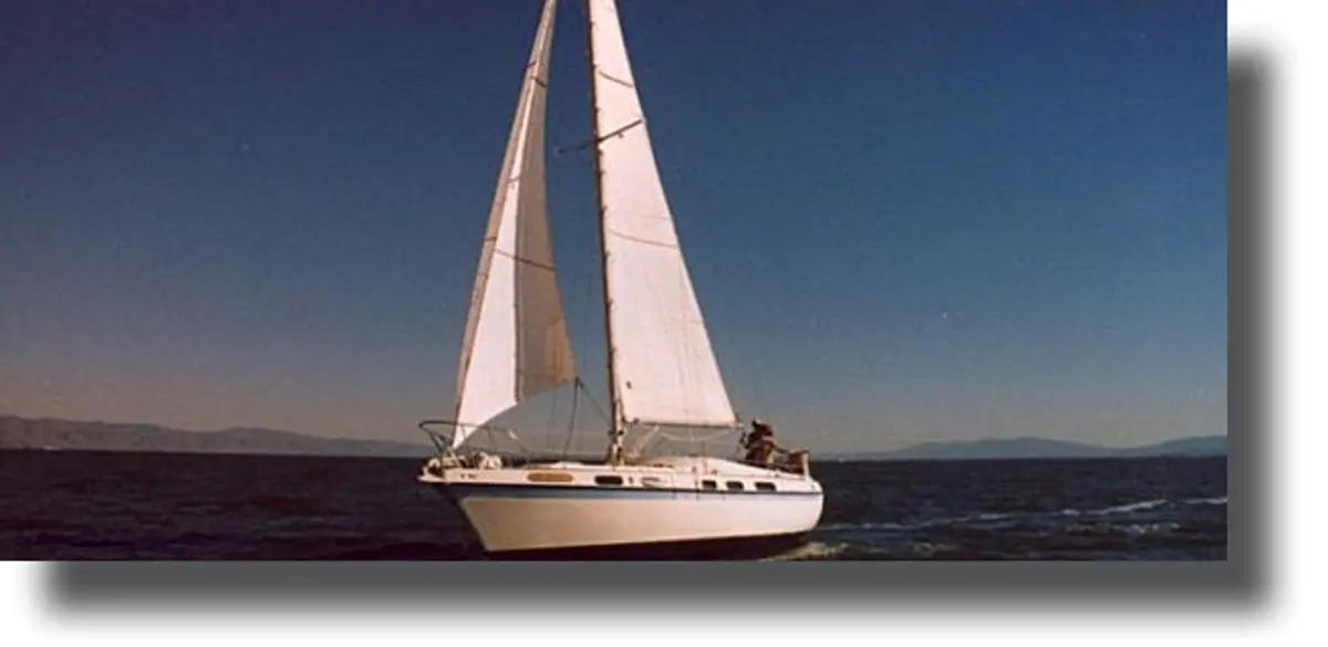 ΛΕΡΟΣ: Παροχή συνδρομής σε Ιστιοφόρο σκάφος