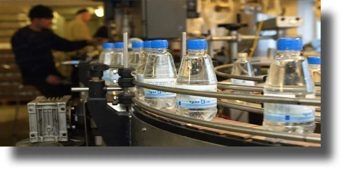 Εμφιαλωμένο νερό δηλητήριο! Ένα στα δέκα μπουκάλια περιέχει… φαρμάκι!