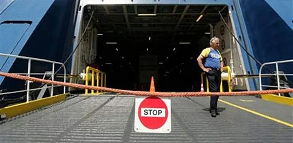 Κακοκαιρία: Απαγορευτικό απόπλου λόγω θυελλωδών ανέμων – Κανονικά πραγματοποιούνται τα δρομολόγια από Πειραιά