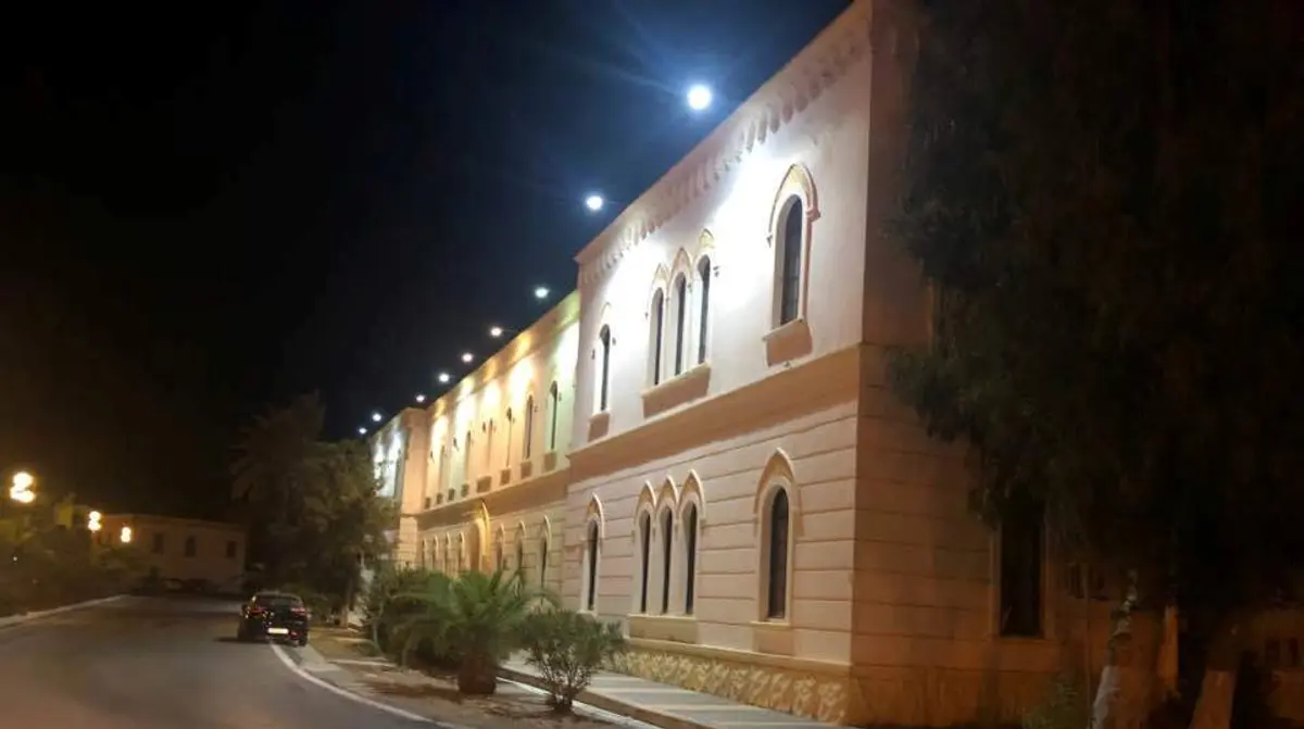 Λέρος: Αισθητικός εκσυγχρονισμός εξωτερικού φωτισμού στο «Ποσειδώνιο»