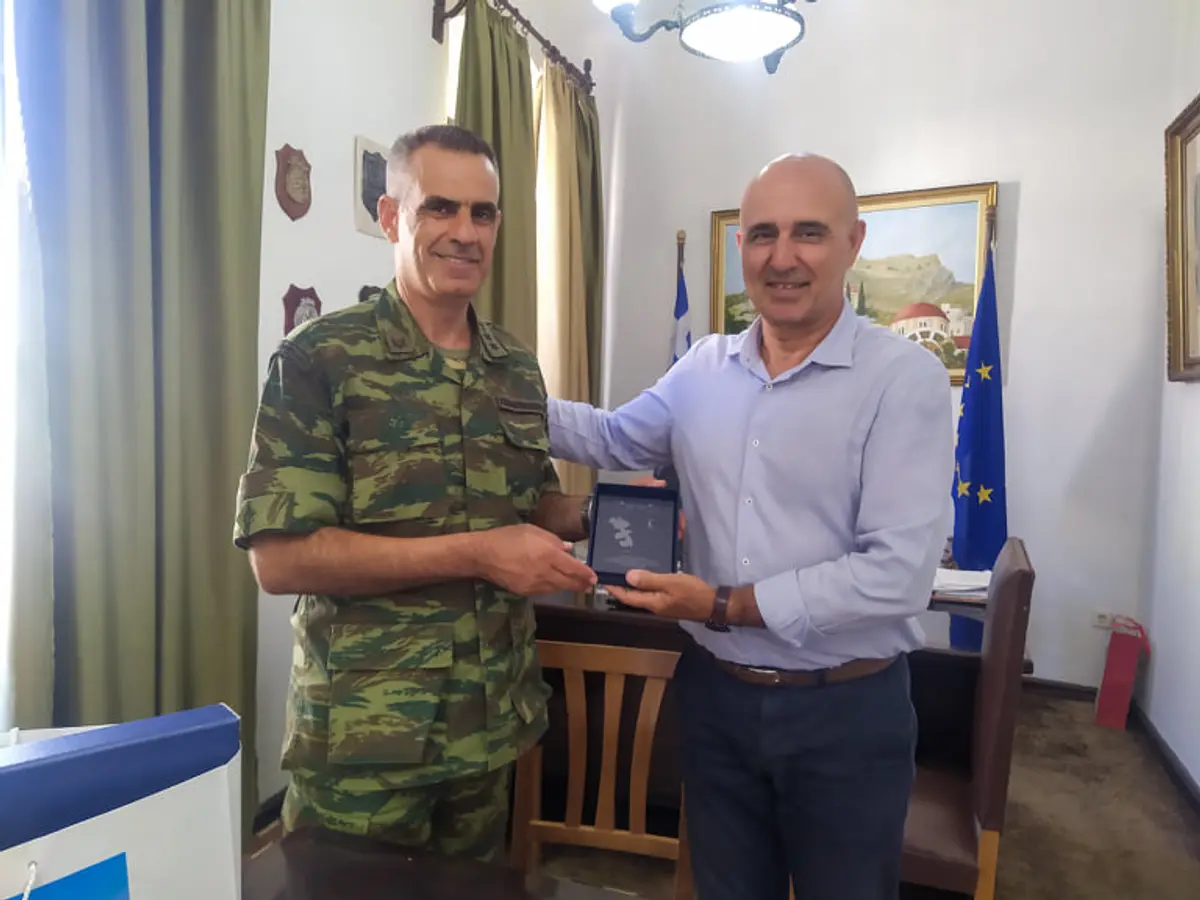 Λέρος: Συνάντηση Δημάρχου με τον απερχόμενο Διοικητή του 588ΤΕ