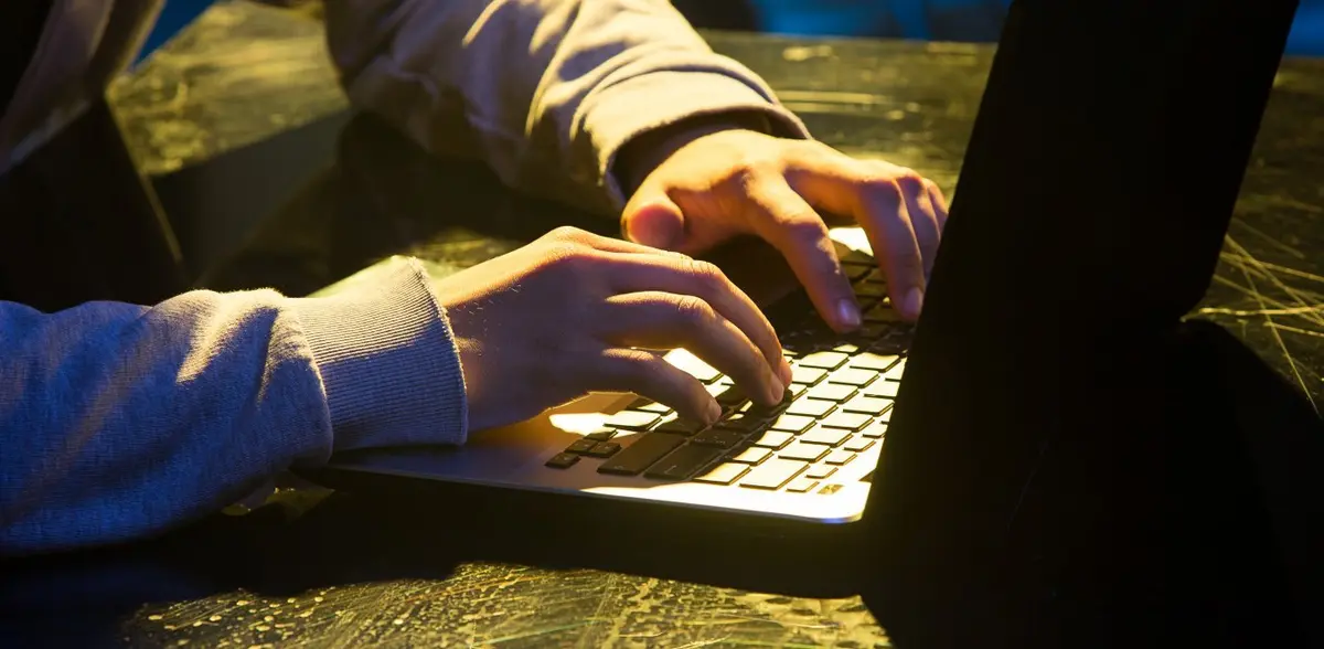 Κάλυμνος-Ρόδος: Προβλήματα στο webex: Χάκερ εισέβαλλαν σε online μαθήματα και προέβαλαν πορνό