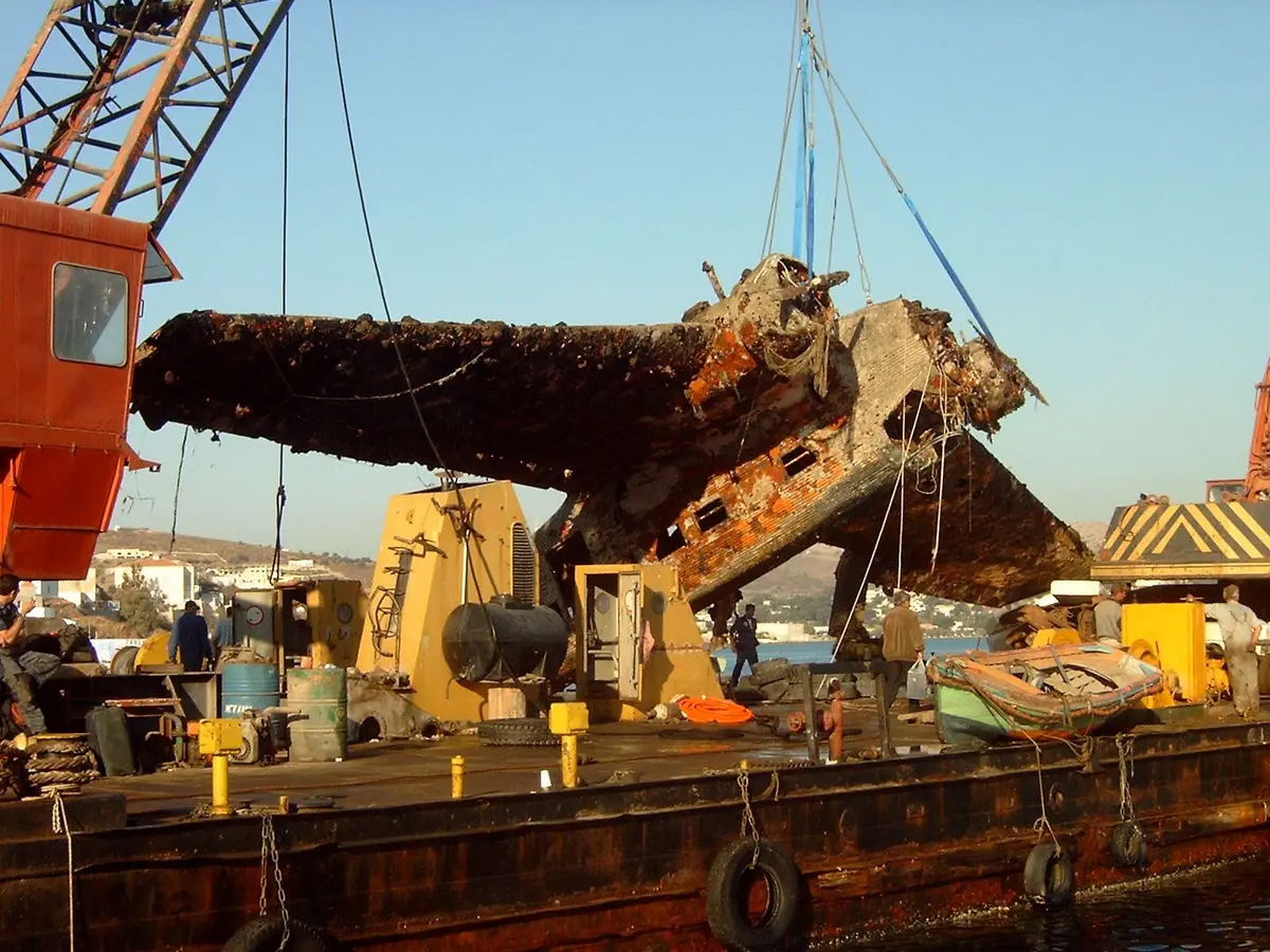 Λέρος: Η ιστορία του αεροπλάνου που μετέφερε Γερμανούς αλεξιπτωτιστές για την κατάληψη του νησιού