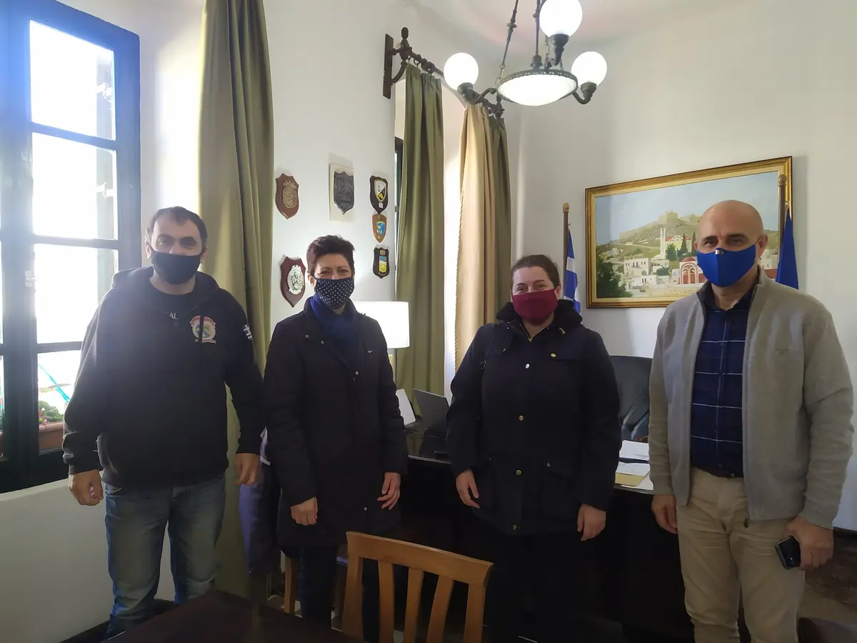 Επίσκεψη μελών του Μοτοσυκλετιστικού Συλλόγου στον Δήμαρχο Λέρου