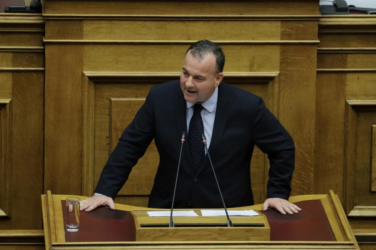 Ιωάννης Παππάς: Αναγέννηση της Πατμιάδας Εκκλησιαστικής Σχολής