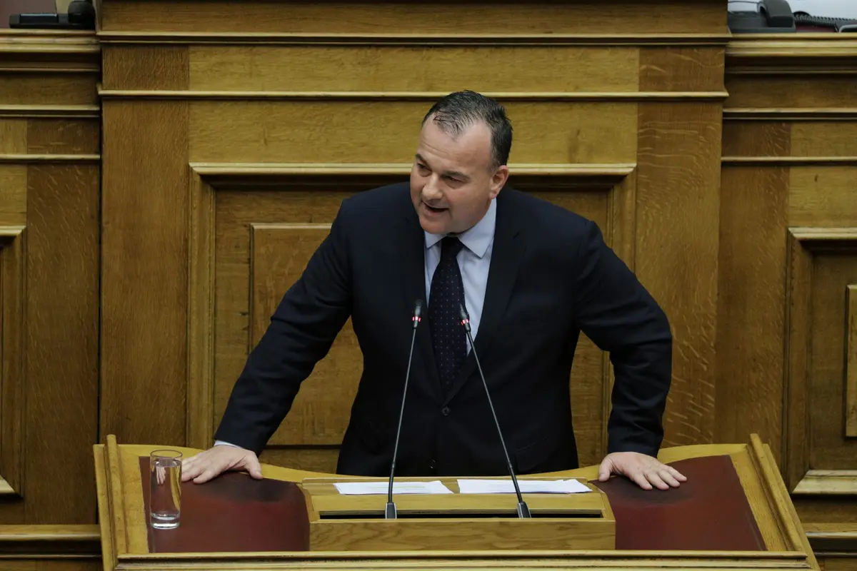 Ιωάννης Παππάς: Αναγέννηση της Πατμιάδας Εκκλησιαστικής Σχολής