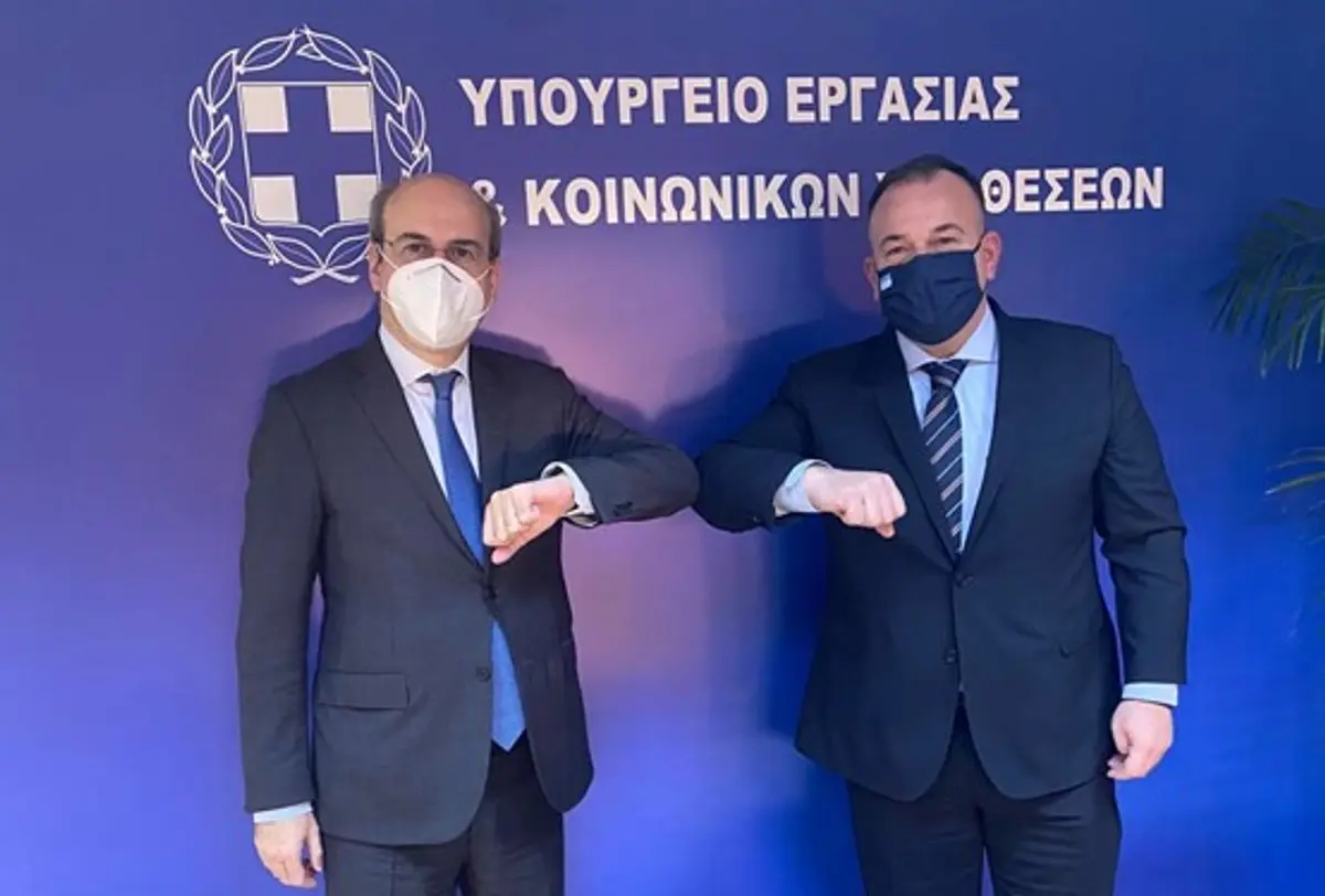 Παππάς Ιωάννης: Υγειονομική και ασφαλιστική κάλυψη για τους ασφαλισμένους του ΕΦΚΑ