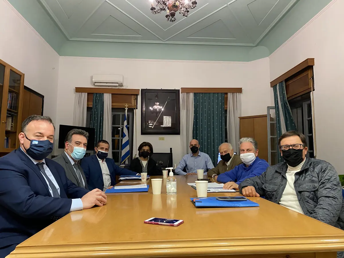 ΜΑΝΟΣ ΚΟΝΣΟΛΑΣ: «Γενναία νομοθετική πρωτοβουλία για τους δασικούς χάρτες τώρα»