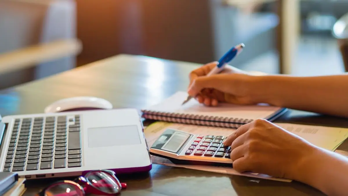 Οικονομία: Η βόμβα του ιδιωτικού χρέους