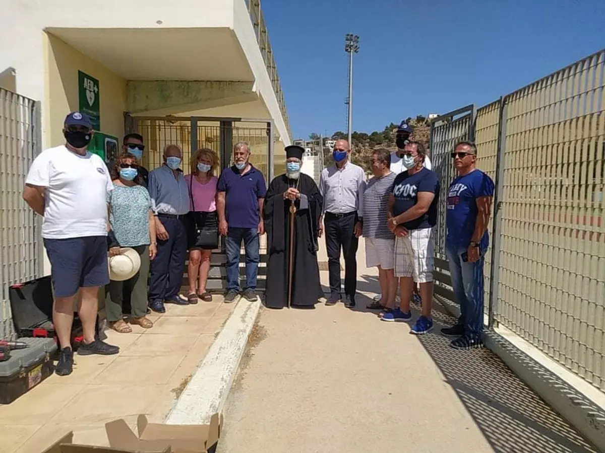 ΕΓΚΑΤΑΣΤΑΣΗ ΕΝΟΣ ΑΚΟΜΑ ΕΞΩΤΕΡΙΚΟΥ ΑΥΤΟΜΑΤΟΥ ΑΠΙΝΙΔΩΤΗ ΣΤΟ ΔΗΜΟΤΙΚΟ ΣΤΑΔΙΟ ΞΗΡΟΚΑΜΠΟΥ