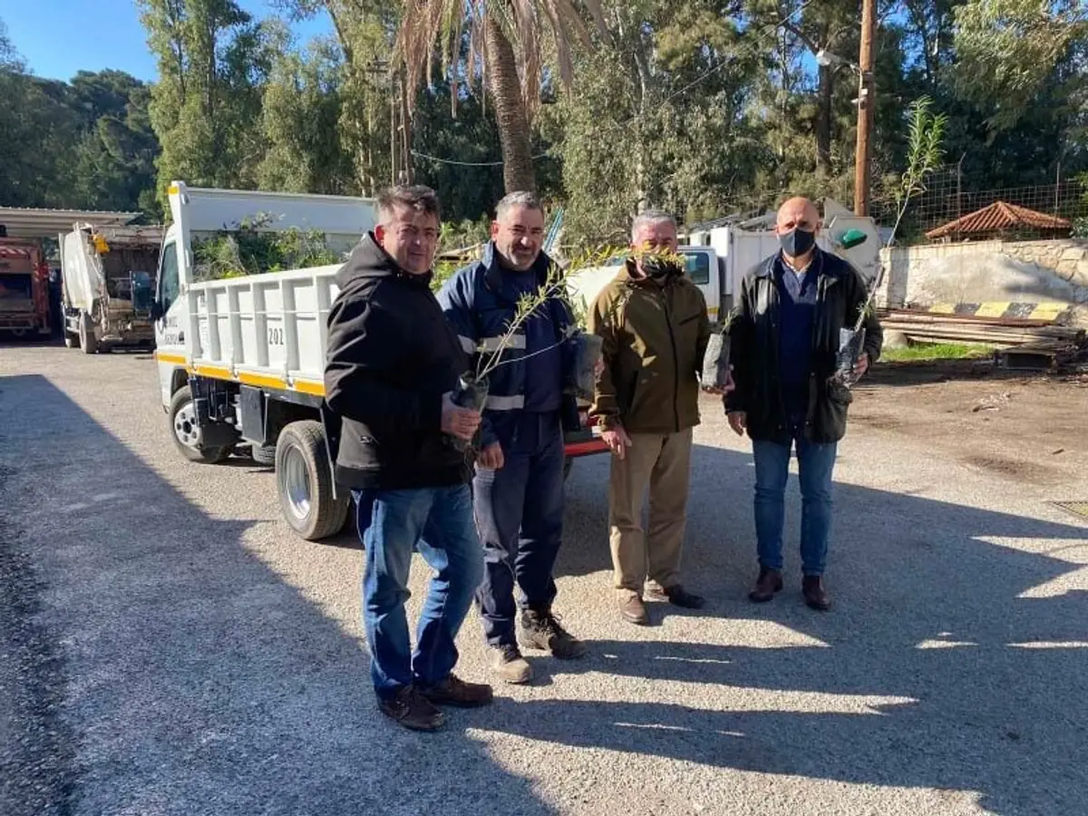 ΔΗΜΟΣ ΛΕΡΟΥ: ΠΡΟΜΗΘΕΙΑ ΔΕΝΔΡΥΛΛΙΩΝ ΑΠΟ ΤΟ ΠΕΡΙΦΕΡΕΙΑΚΟ ΦΥΤΩΡΙΟ