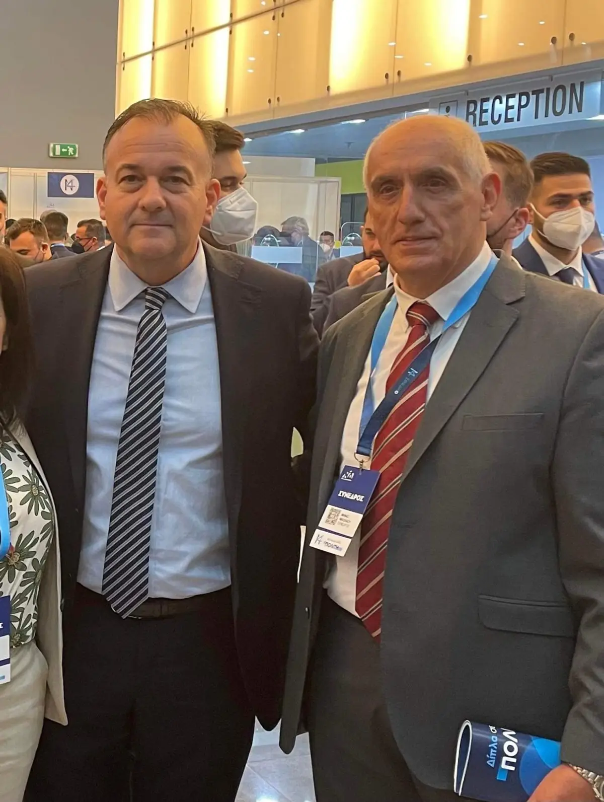 Ο Ι. Παππάς συγχαίρει τον Μηνά Νικολάου για την εκλογή του στην Πολιτική Επιτροπή της ΝΔ