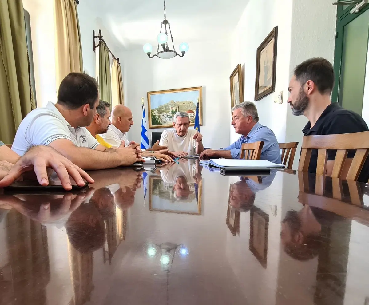 Λέρος: Δομές υγείας και έργα υποδομής, στο επίκεντρο της επίσκεψης του Περιφερειάρχη