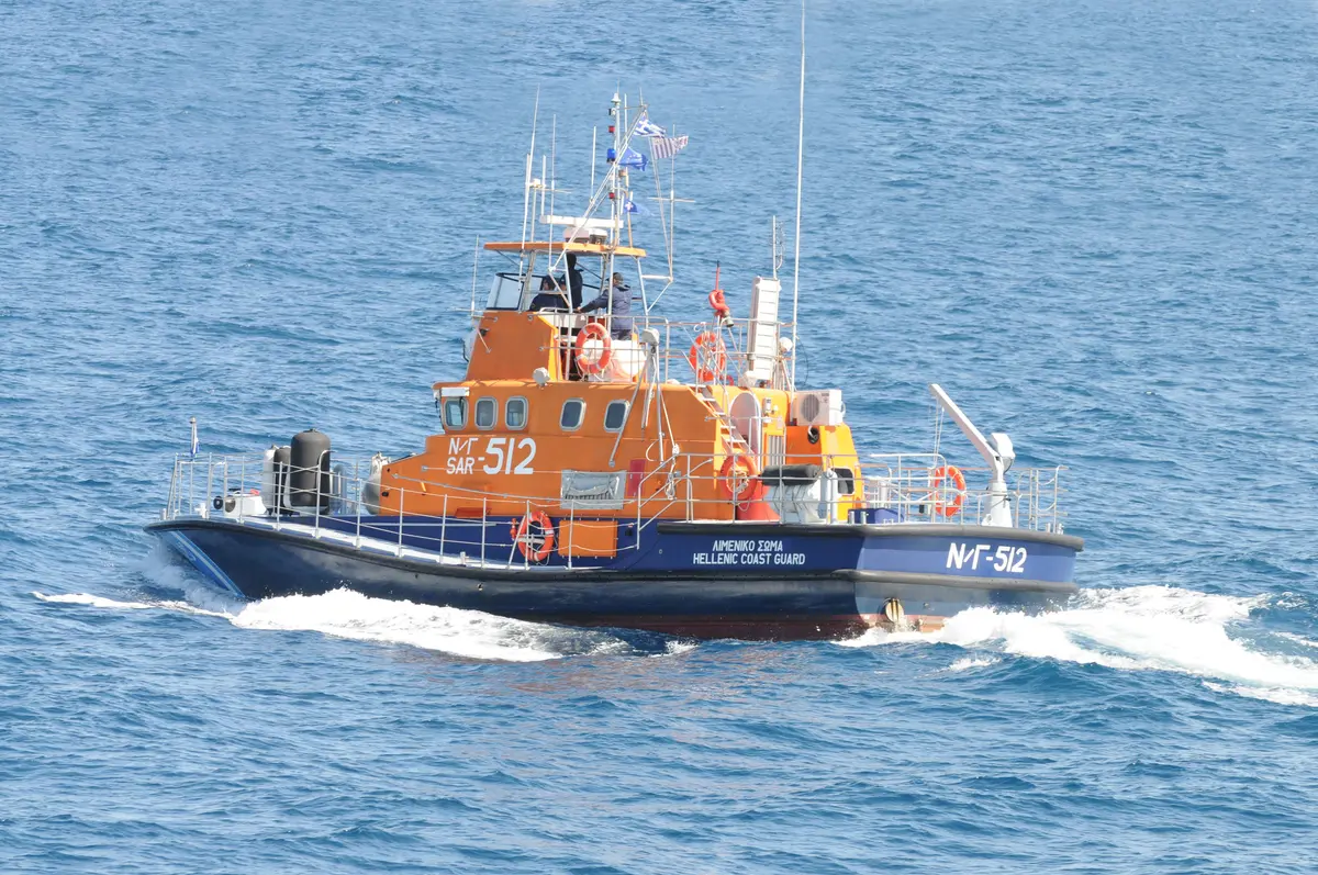 Πάτμος: Διακομιδή 76χρονου στην Κάλυμνο με Ναυαγοσωστικό