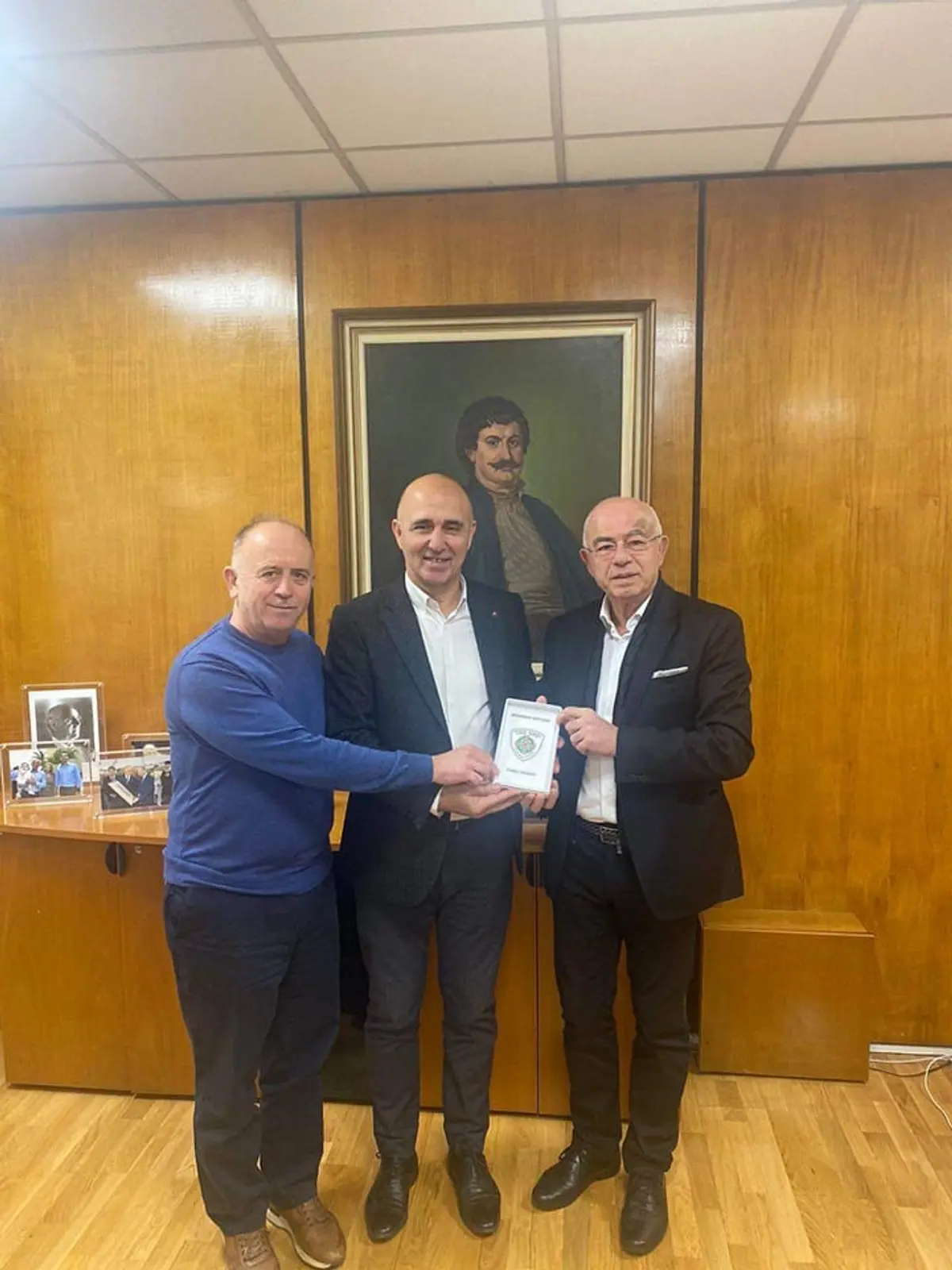 Συνάντηση Δημάρχου Λέρου με τον Πρόεδρο του Πολεμικού Μουσείου Αθηνών