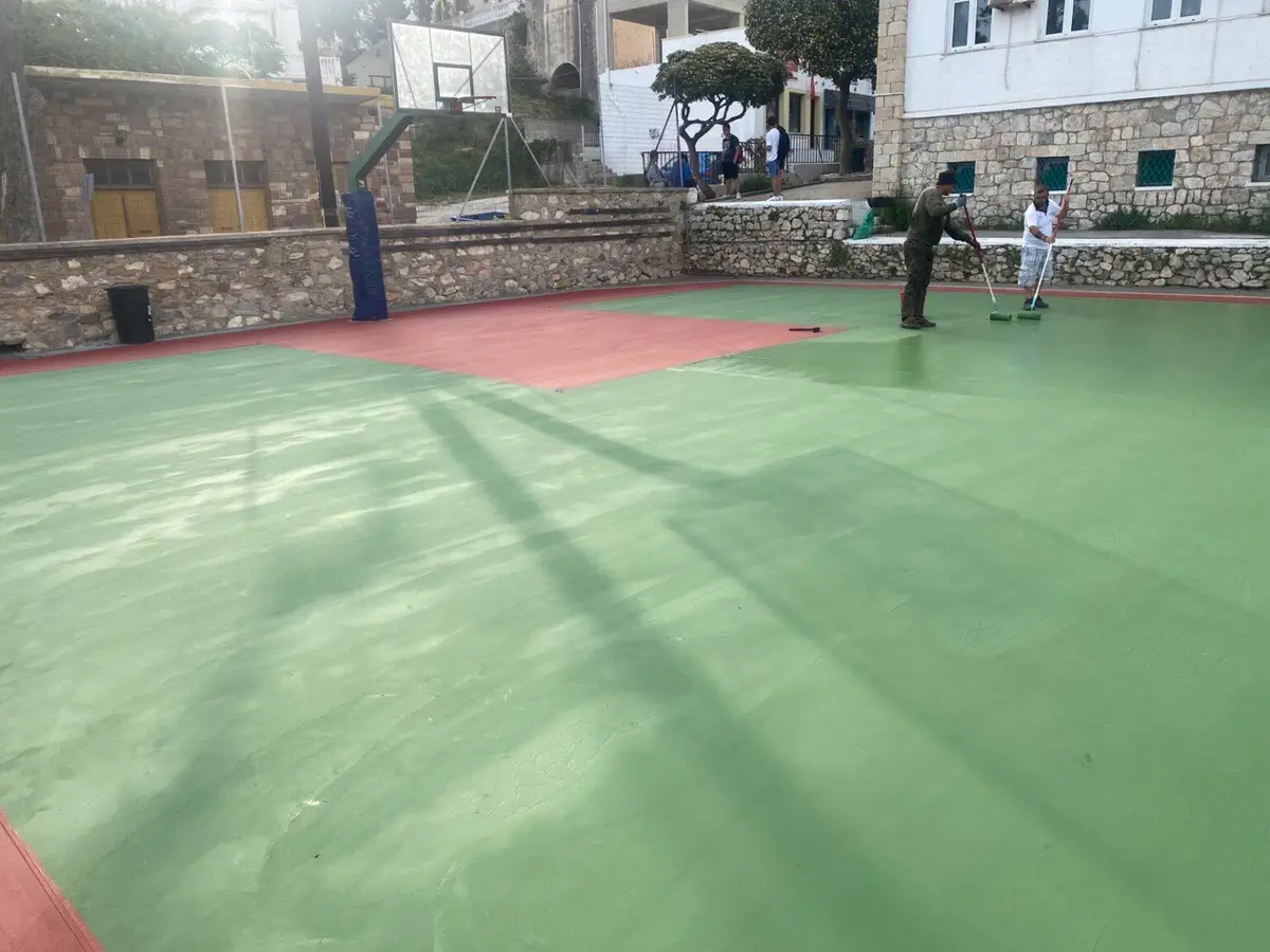 Λέρος: Συνεχίζονται πυρετωδώς οι εργασίες ανακατασκευής του γηπέδου «Μιλτιάδης Παπαντωνάκης»