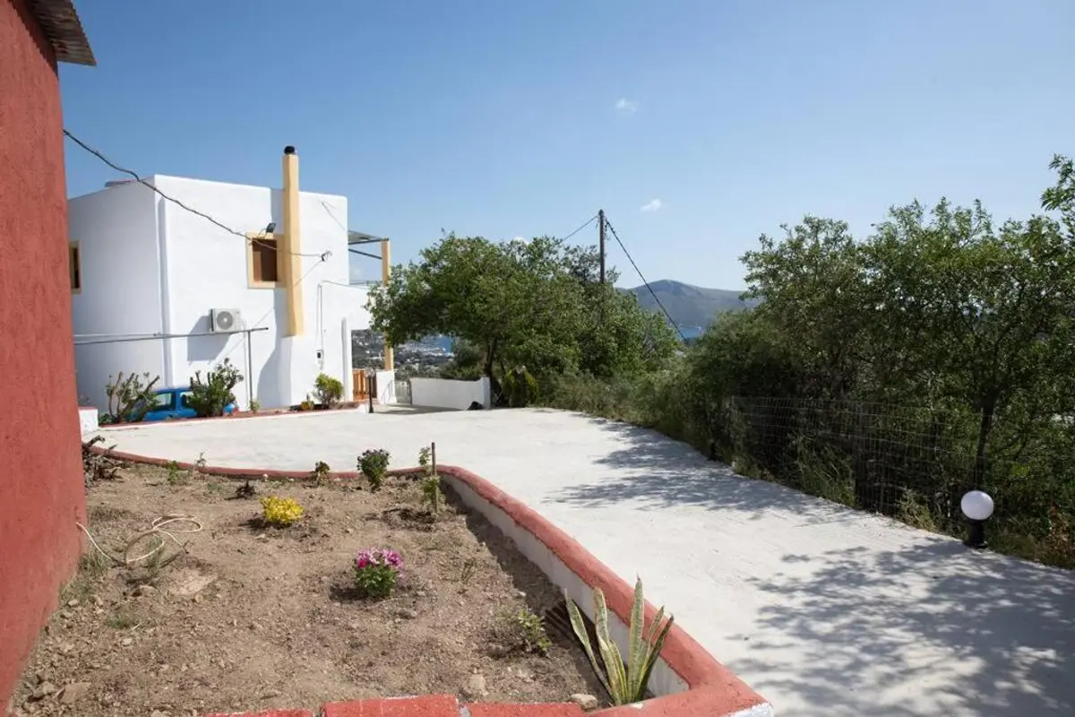 Λέρος: Nick and Bill Family House – Ζήσε τις μοναδικές ομορφιές της Λέρου