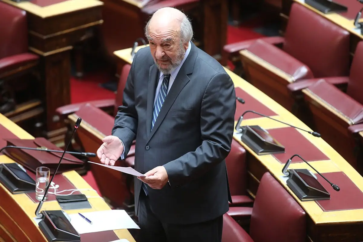 Νικητιάδης προς Θεοδωρικάκο: “Εδώ και 4 χρόνια δεν τοποθετήθηκε ούτε ένας νέος παραγωγός στις λαϊκές αγορές!”