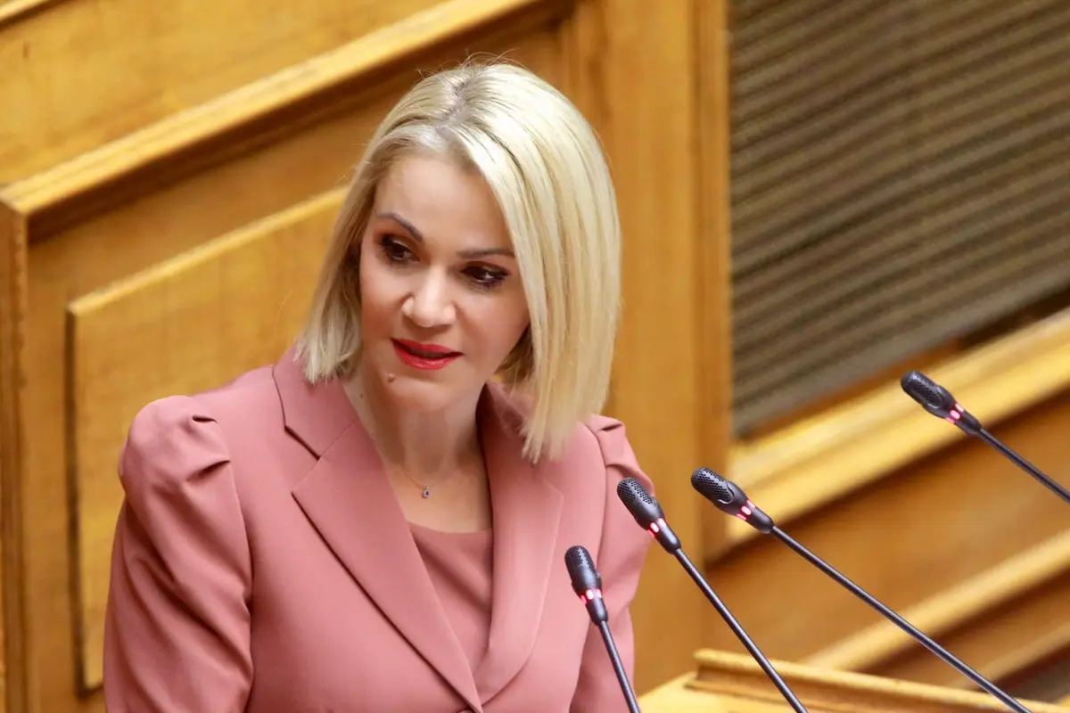 Μίκα Ιατρίδη: 32 εκατομμύρια ευρώ αναμένεται να δοθούν για την «πράσινη» μετάβαση του λιμανιού της Ρόδου, σύμφωνα με απάντηση του Υπουργείου Ναυτιλίας