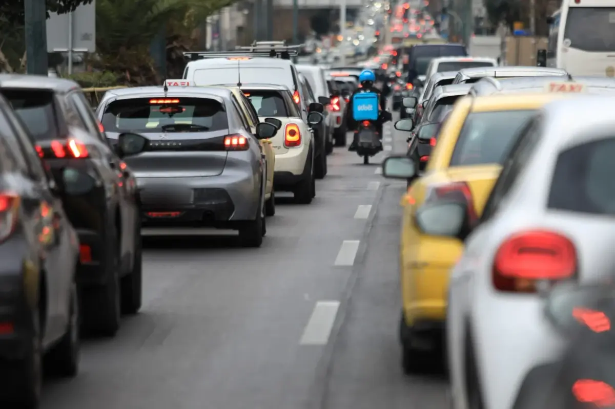 Ειδοποιητήρια για απλήρωτα τέλη κυκλοφορίας, ανασφάλιστα, ΚΤΕΟ