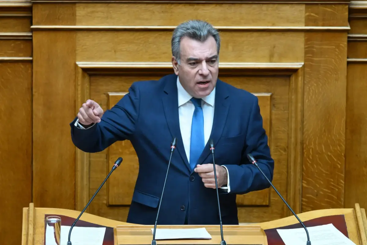 Μάνος Κόνσολας: «Δεν πρέπει να κλείσει αλλά να ενισχυθεί με προσωπικό το Δασονομείο Καρπάθου»