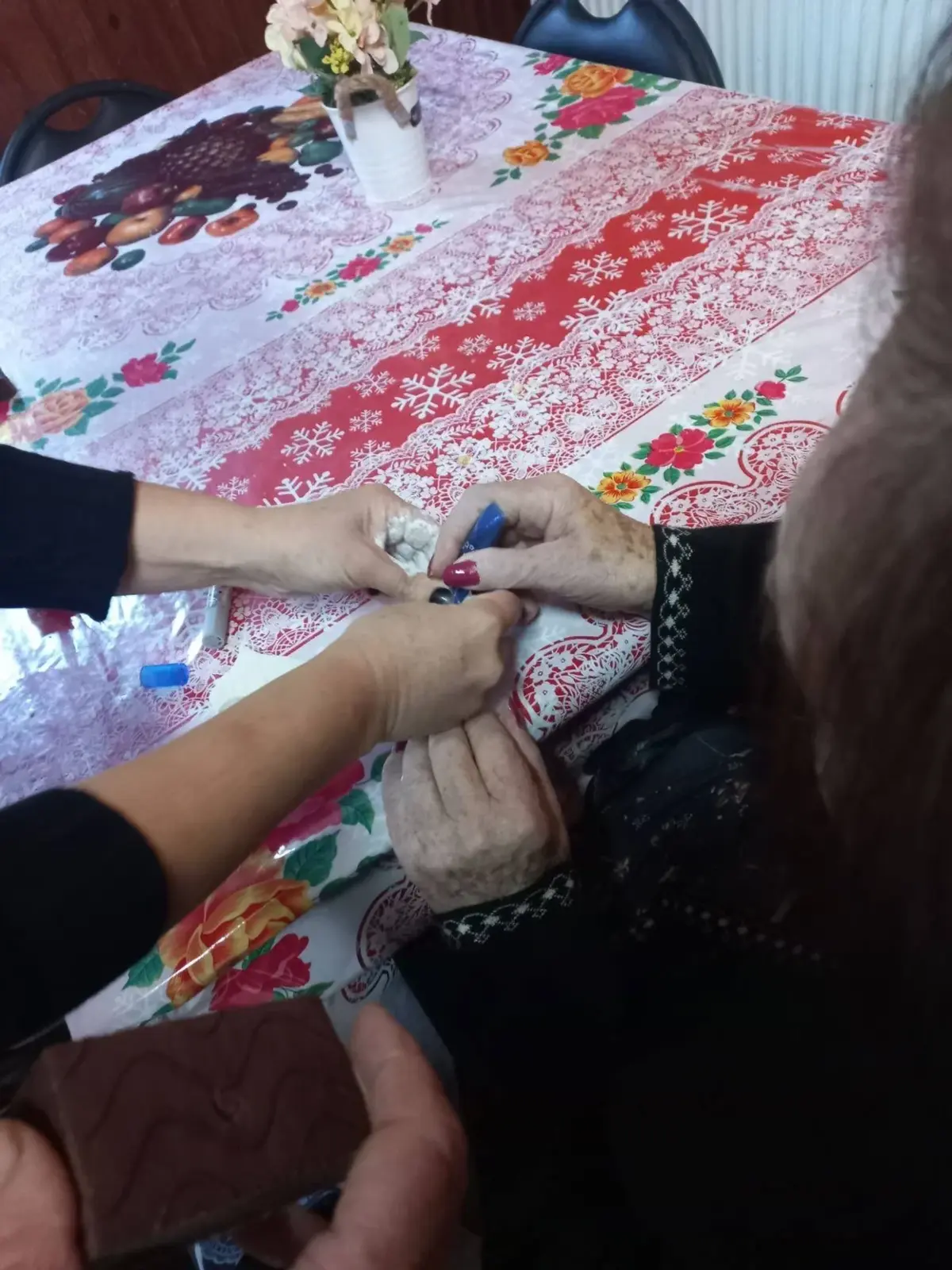 Ο Δήμος Λέρου κοντά στους ηλικιωμένους τις ημέρες των γιορτών