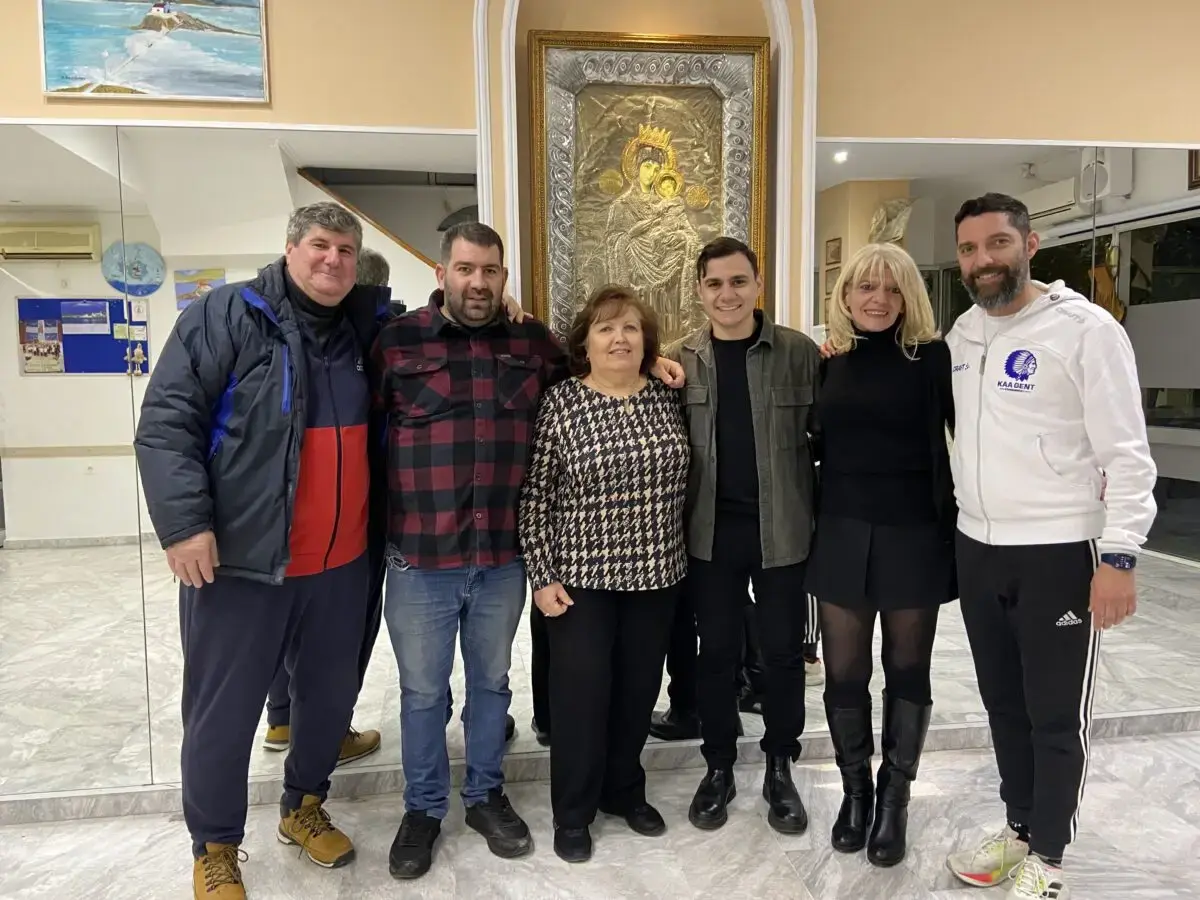 Νίκος Σπύρου: Η Λέρος ενώνει – Συγκινητική επίσκεψη στην Πανελλήνια Ένωση Λερίων