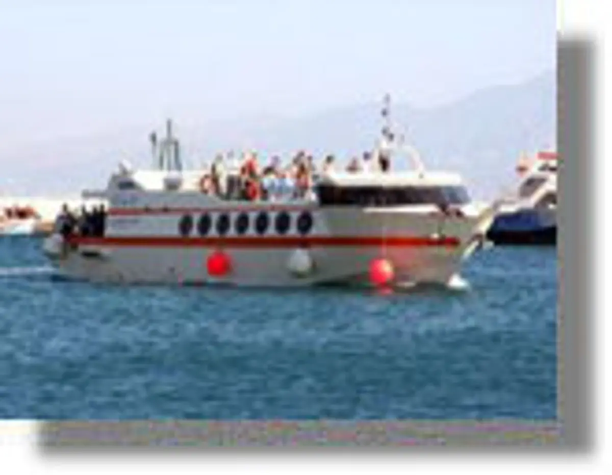 Ακινητοποιήθηκε το “Kalymnos Dolphin” λόγω βλάβης στην αριστερή μηχανή