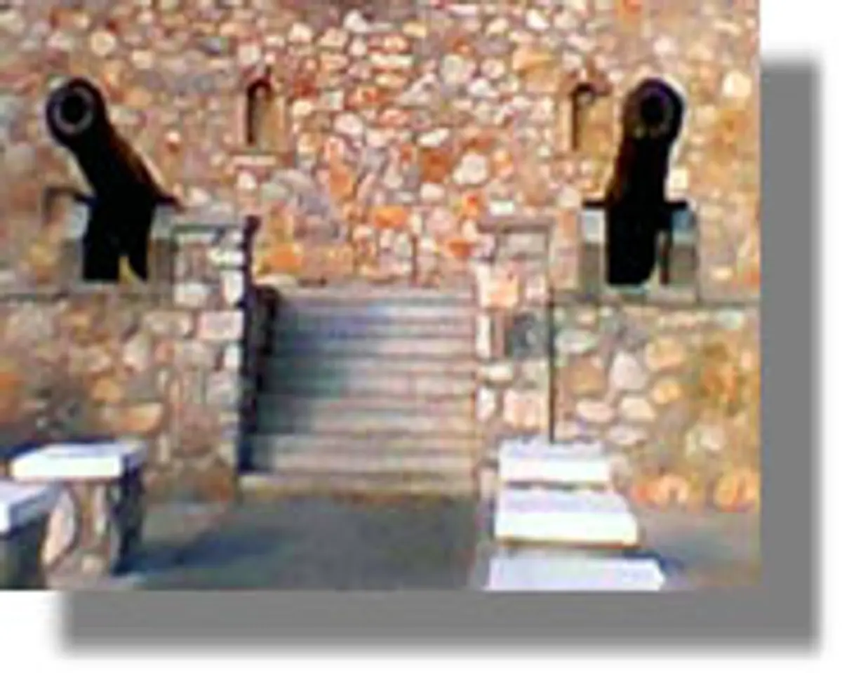 Δελτίο τύπου του Δημάρχου Λέρου σχετικά με την τοποθέτηση των 2 κανονιών στο λιμάνι του Λακκίου