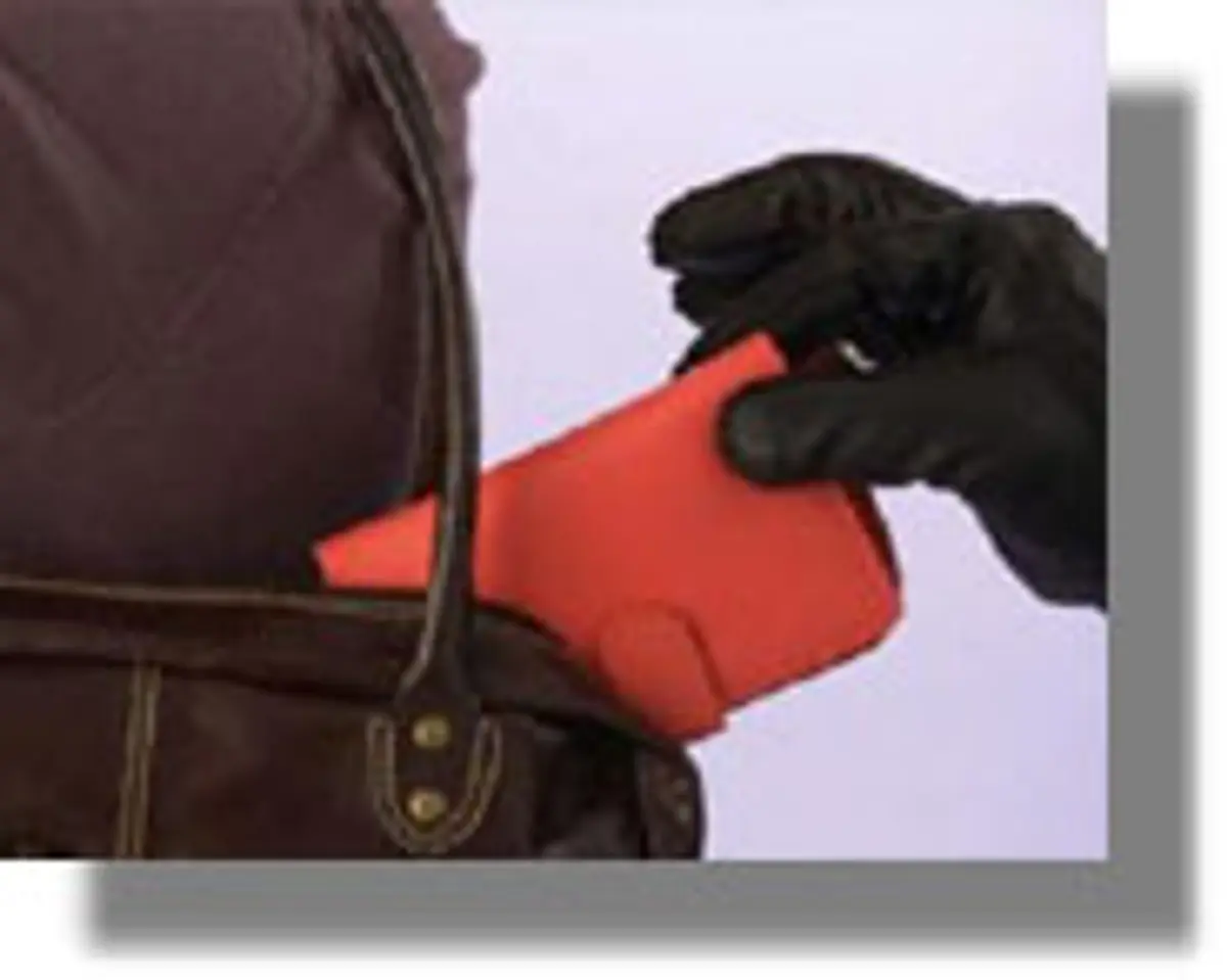 Έκλεψαν από υπάλληλο του ΚΘΛ τη μισθοδοσία του δεκαπενθήμερου εν ώρα υπηρεσίας…