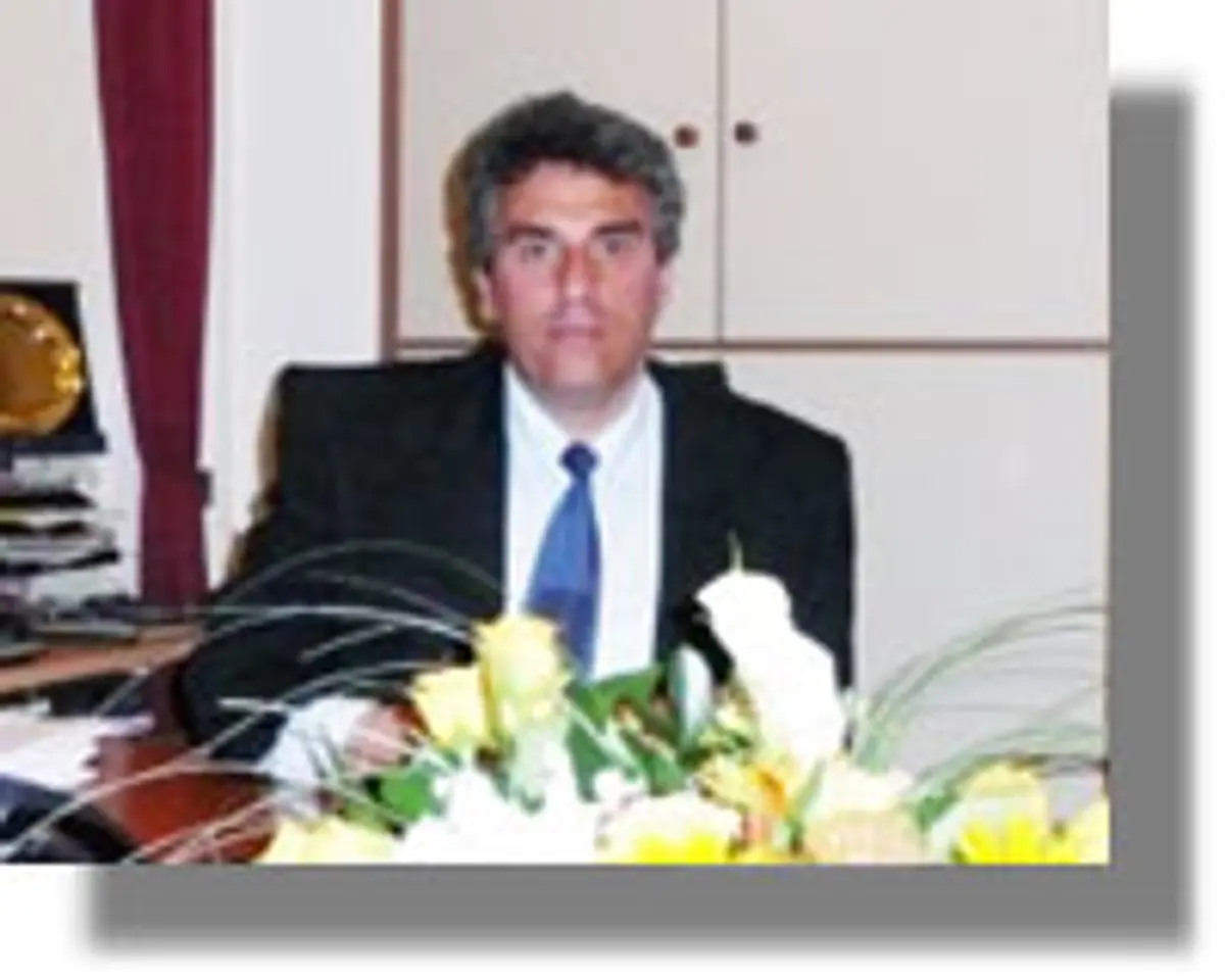 Ο Δήμαρχος Τήνου ζητά να παραμείνει η ΔΟΥ στο νησί όπως ...στην Κάλυμνο!