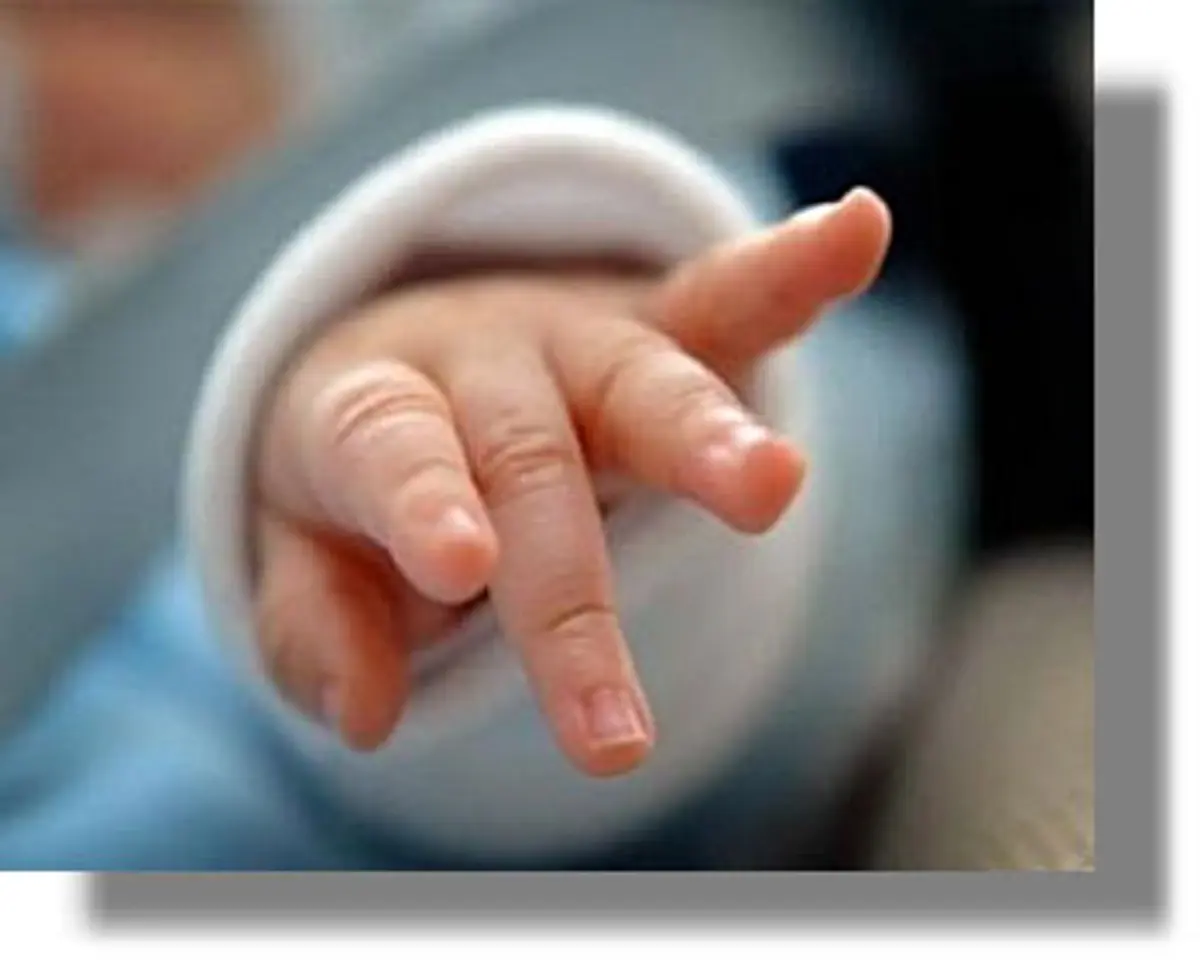 Ισόβια χωρίς ελαφρυντικά για το θάνατο από υποσιτισμό του βρέφους από τη Λέρο!