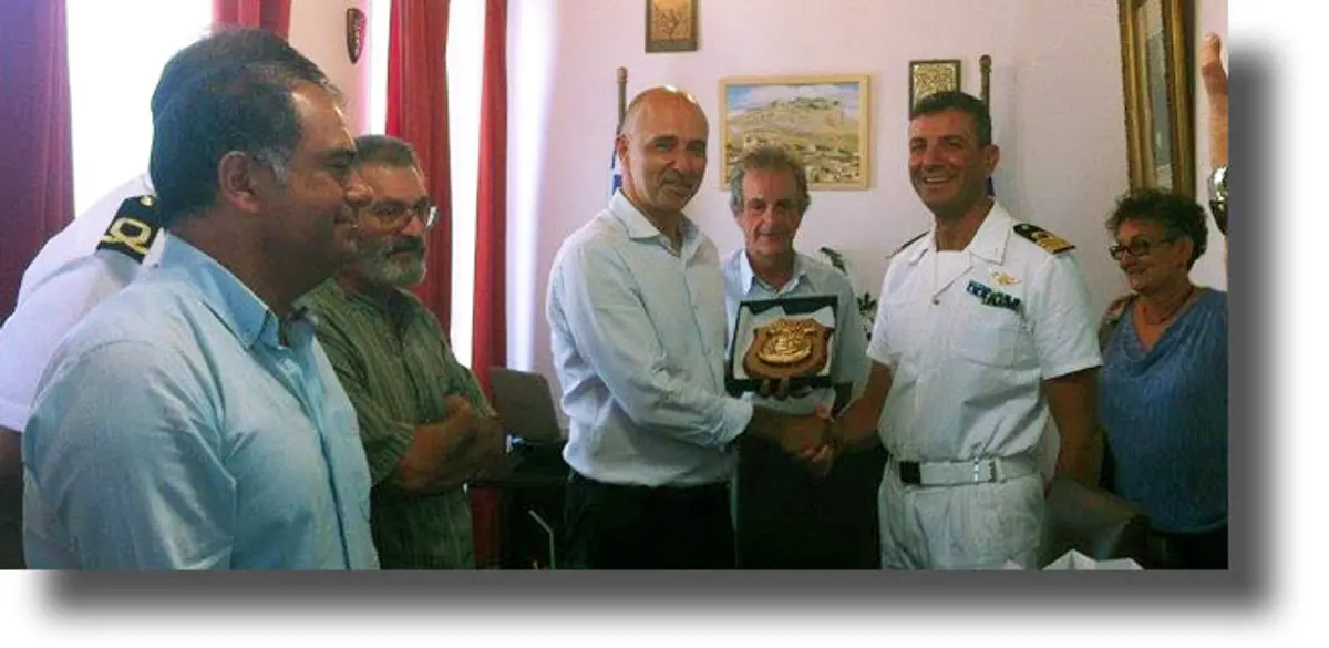 ΛΕΡΟΣ: Εθιμοτυπική επίσκεψη του κυβερνήτη του Ιταλικού εκπαιδευτικού πλοίου “PALINURO”