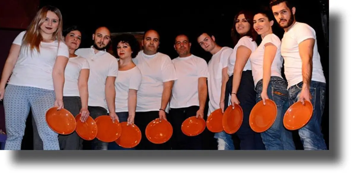 ΛΕΡΟΣ: Θεατρική παράσταση «Απόψε τρώμε στης Ιοκάστης»