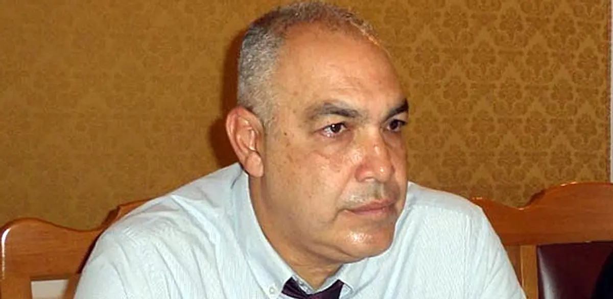 Το μπλε στον χάρτη είναι θάλασσα. Δεν είναι ασφαλτοστρωμένος δρόμος