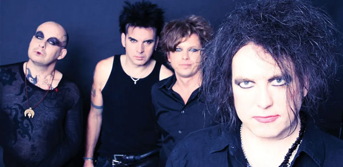 Ώρα για Cure: 40 χρόνια αγκαλιά με την αράχνη