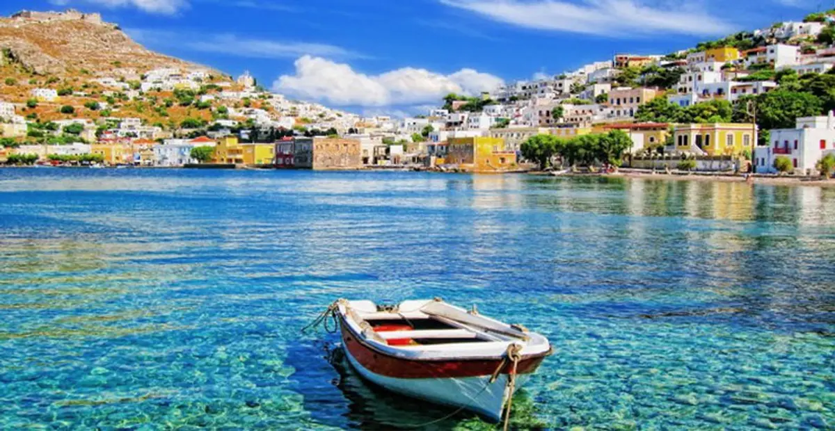 Τούρκοι επιχειρηματίες αγοράζουν παράνομα γη στη Λέρο