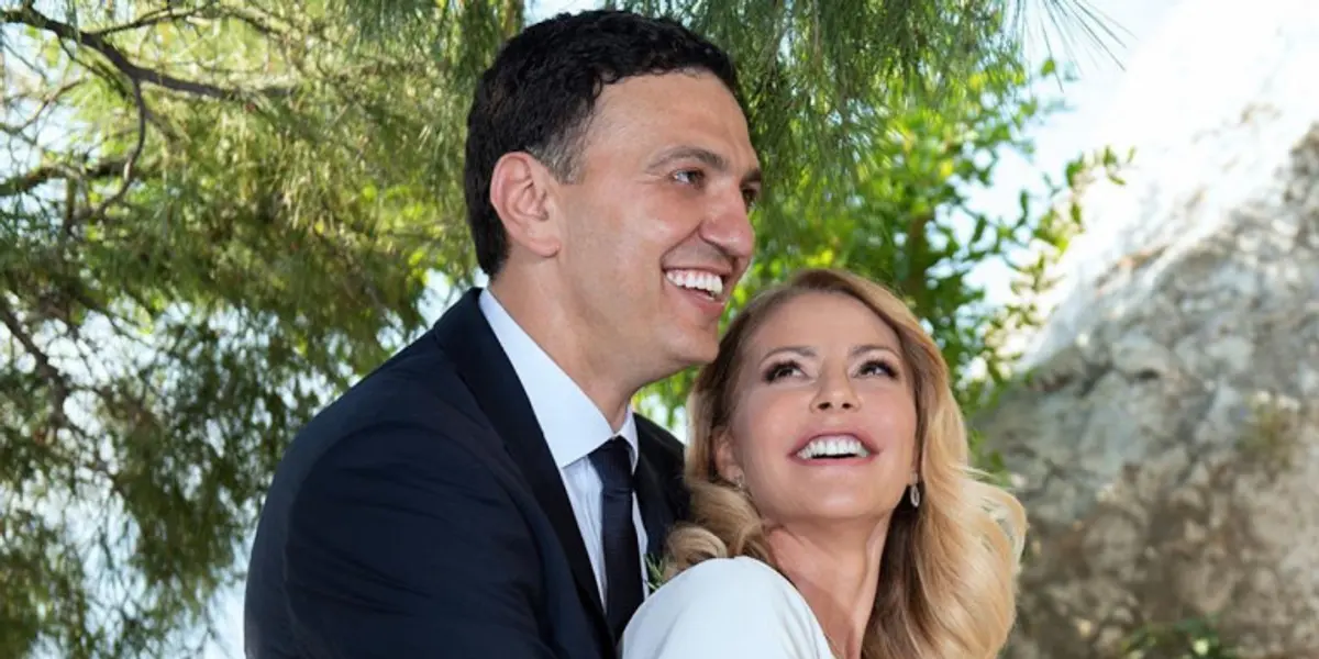 Εγκυος η Τζένη Μπαλατσινού -Θα γίνει πατέρας σε 3-4 μήνες ο Βασίλης Κικίλιας