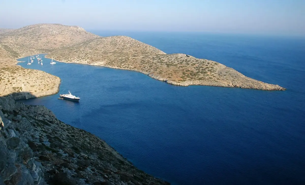 Λέβιθα: Απερρίφθη η αγωγή της Ιεράς Μονής Πάτμου κατά του Δήμου Λέρου για το ιδιοκτησιακό καθεστώς