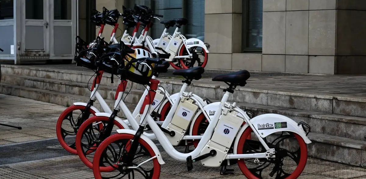 Ηλεκτροκίνηση: Τεράστια απήχηση στα ηλεκτρικά ποδήλατα – Μικρό ενδιαφέρον για αυτοκίνητα