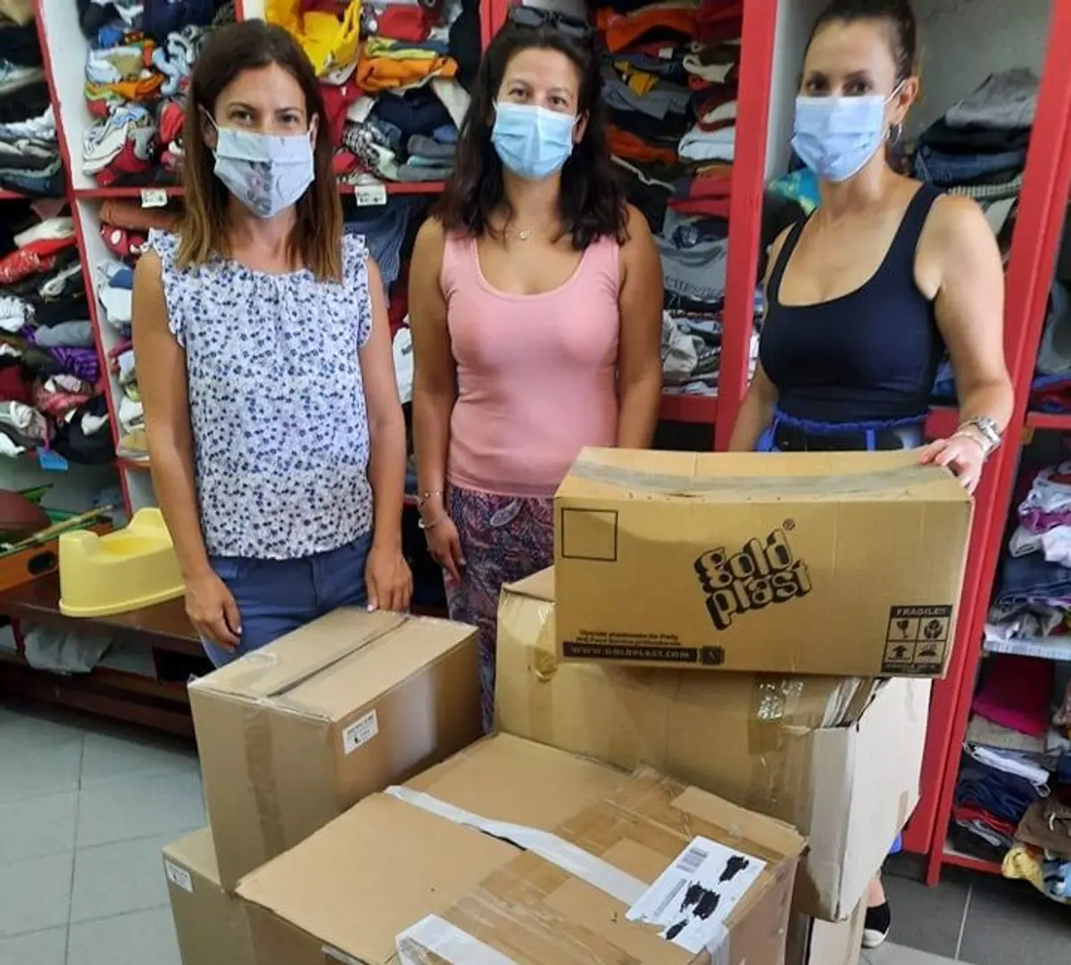 Ο ΛΕΡΙΑΚΟΣ ΛΑΟΣ ΔΙΠΛΑ ΣΤΟΥΣ ΠΥΡΟΠΛΗΚΤΟΥΣ ΣΥΜΠΟΛΙΤΕΣ ΜΑΣ