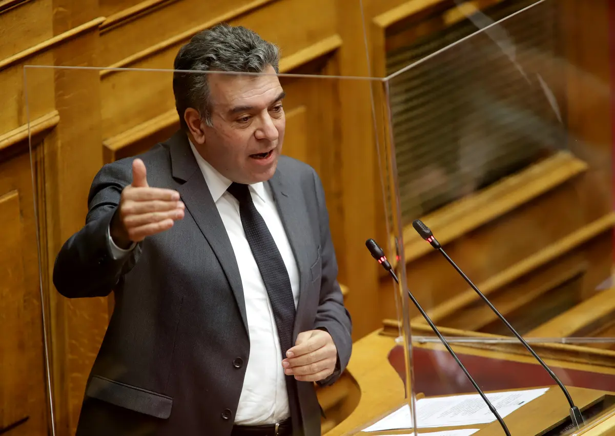 Μ. ΚΟΝΣΟΛΑΣ: «Μόνο από κυρώσεις καταλαβαίνει η Τουρκία. Απαγόρευση εισαγωγών τουρκικών αλιευμάτων για να σταματήσει η παράνομη αλιεία»