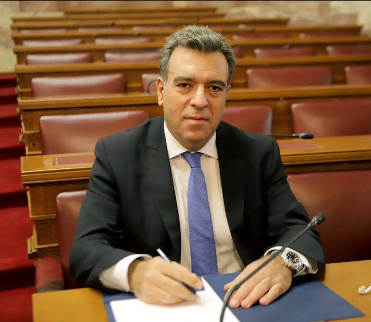 Πρόταση του Μάνου Κόνσολα για να λυθεί το πρόβλημα λειτουργίας των δημοτικών σφαγείων στους μικρούς νησιωτικούς δήμους